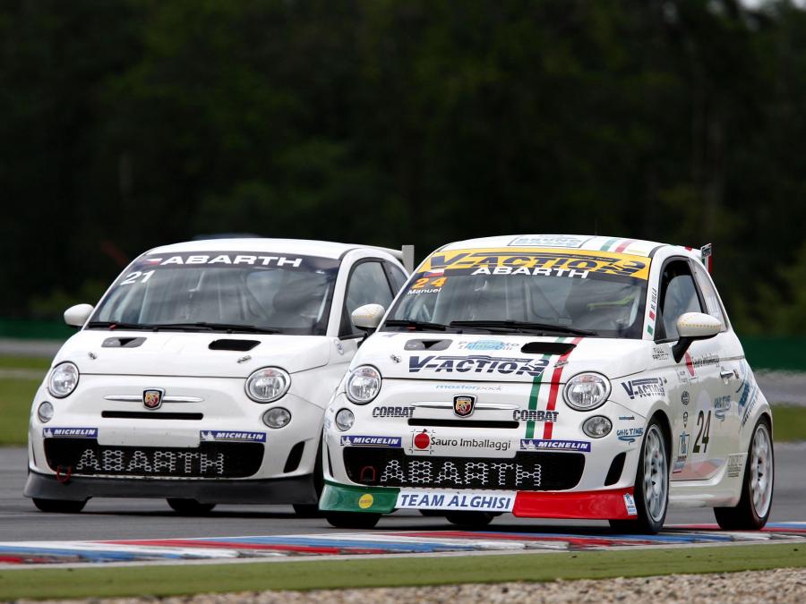  Abarth 500 Assetto Corse 2008 года  (фото 28 из 33)